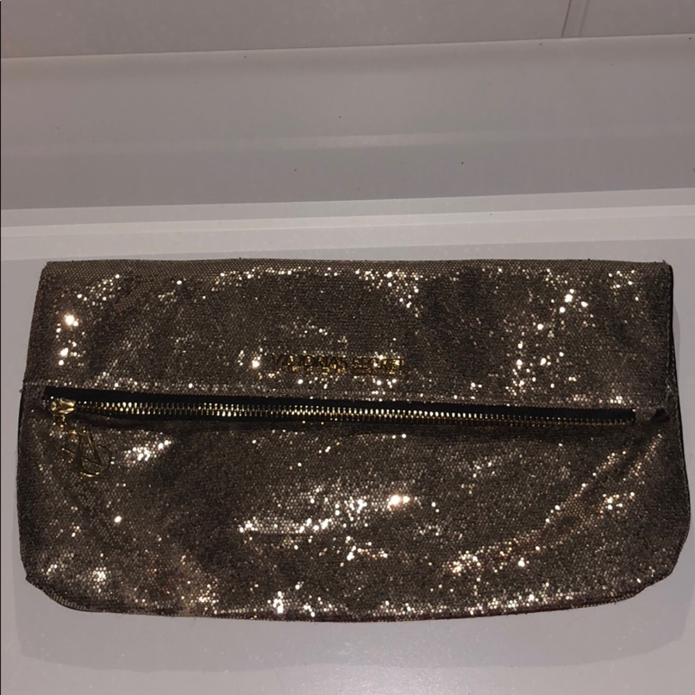 VICTORIAS SECRET MAKEUP BAG